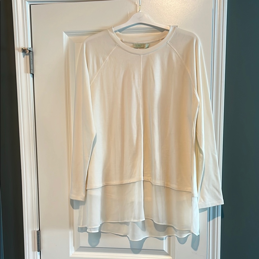 Elegant Cream Layered Tunic by [Brand]